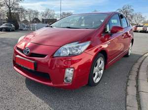 Toyota Prius Executive ---Kfz hat leichten Hagelschaden.