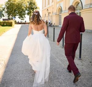 neuwertiges Brautkleid, weiß, mit Perlen bestickt Bild 4