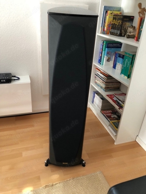 Opera Grand Callas Lautsprecher in Walnuss