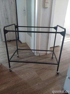 Großer Vogelkäfig mit Unterteil u. Lieferung Bild 1