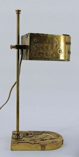 Schreibtischlampe bezeichnet Made in Austria und Wiener Werkstätte