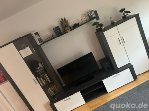 Wohnwand gebraucht, schwarz weiss Holz - guter Zustand