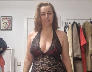 Susana . F 33 J Suche Erotik betzihnug ins privat 