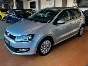 Volkswagen Polo /DSG/KLIMA/PDC/TEMPOM