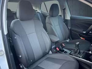 Skoda Fabia 1.0 TSI Style LED Navi Smartlink Rückfahrkamera Bild 5