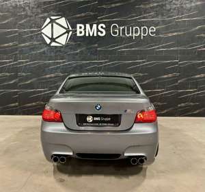 BMW M5 E60 / EU-version /  507 PS / Originalzustand Bild 5