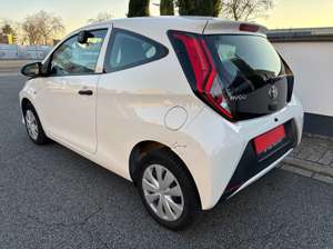 Toyota Aygo x Bild 4