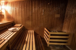 Therme, Sauna, FKK, Freizeit ... suche dich oder euch (NUR weiblich 21+)