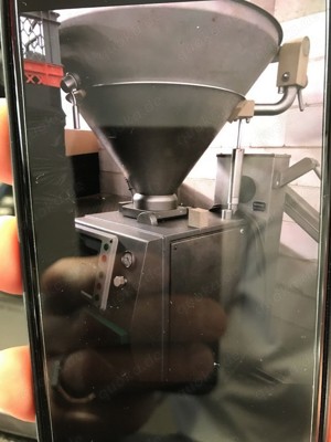 Wurstfüllmaschine  Vakuumfüller  Sausage Linker, Vacuum Stuffer VEMAG Robby 2