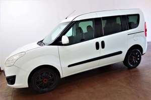 Opel Combo D Edition 1.4 Turbo CNG 6-Gang/Kima/7-Sitz Bild 2