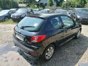 Peugeot 206 + Basis Bild 5