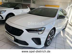 Opel Insignia Sports Tourer GSi 4x4 2.0 Turbo