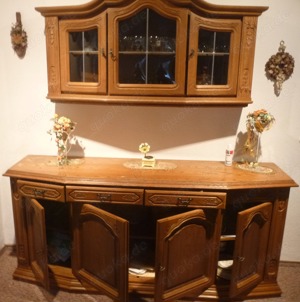 Sideboard mit Oberteil