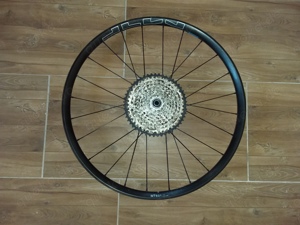 Shimano MTB 27,5" Fahrradfelge hinten MT601 mit Kasette Shimano 12-fach