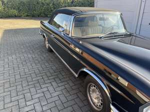 Mercedes-Benz 280 w111 Cabrio Bild 2
