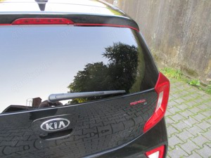 2020  Kia Picanto GT Line schwarz Bild 8