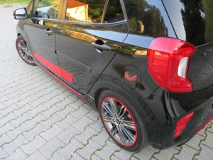 2020  Kia Picanto GT Line schwarz Bild 9