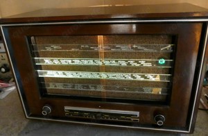 Telefunken D 860 WK Spitzen Großsuper von 1938 Röhrenradio spielt
