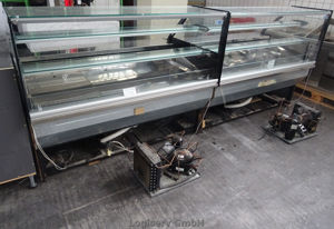 ISA Kühlvitrine Kühltheke zweiteilig Glasvitrine Kuchenvitrine 3.300 mm