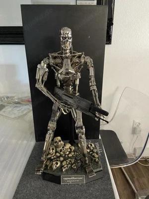 Hot Toys QS002 1 4 Quarter Scale Terminator T-800 Endoskeleton Special Edition