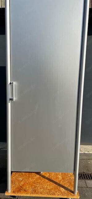 bulthaup System 20. Kühlschrank Element MIELE. TOP