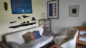Stadtgrenze München; 25 qm Zimmer mit Terrasse und Garten, befristet 1.August bis 31.Oktober 2025