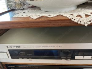 Kenwood Quartz Synthesizer Stereo Tuner KT-5X
