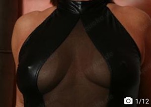 Heiße Milf will vernascht werden  Bild 3