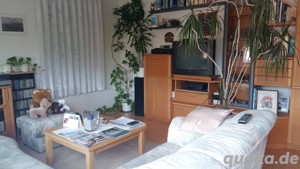 Helle 4 Zi Wohnung im Grünen  Bild 6