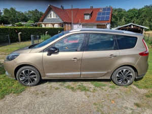 Renault Grand Scenic Bose Edition 