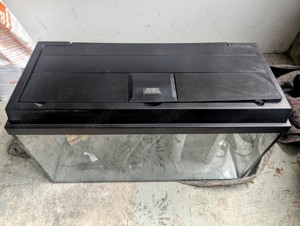 Aquarium Juwel inklusive Pumpe 