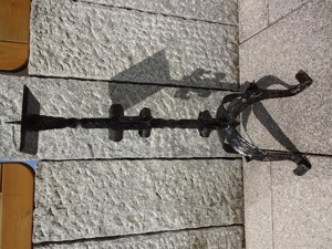 Kerzenständer aus Schmiedeeisen, 70 cm hoch Bild 6