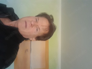 Welche schlanke Frau wünscht sich wieder eine Liebevolle und harmonisches Beziehung?