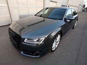 Audi S8 4.0 TFSI quattro plus Nachtsicht ACC Keramik Bild 3