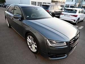 Audi S8 4.0 TFSI quattro plus Nachtsicht ACC Keramik Bild 4