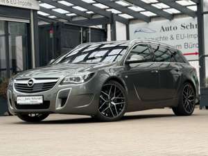 Opel Insignia ST OPC UNLIMITED 2.8 V6 4x4, AHK, Pano, BOSE, ACC
