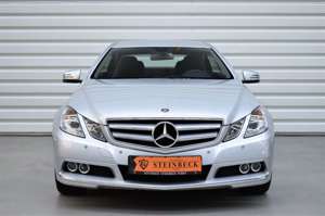 Mercedes-Benz E 200 E200 CGI Elegance+1.Hand+SHZ+Bi-Xenon+PDC+Leder Bild 5