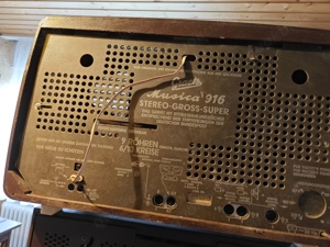 Konvolut 3 Röhrenradios Bild 2