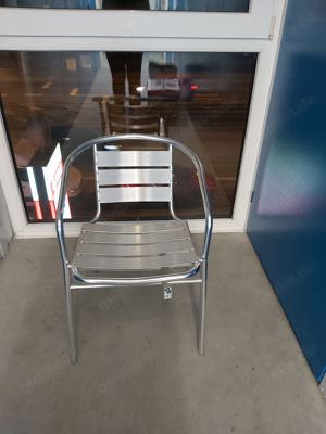 Stapelbare Garten   Balkonstühle aus Aluminium