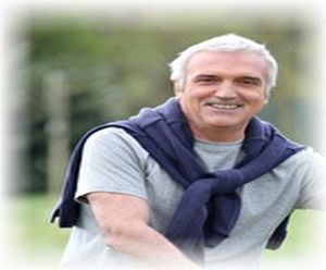 Ein verwitweter Arzt sucht seine Liebe für den goldenen Herbst zu zweit