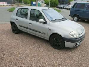 Renault Clio Initiale Luxe Paris Voll Ledersitze
