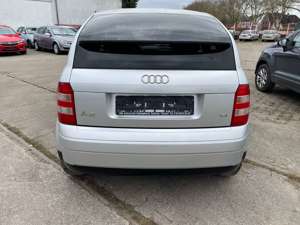 Audi A2 1.4 orig.97000 km Top-Zustand Bild 5