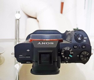 Sony Alpha A7R2 ILCE-7RM2 42,4 MP mit Batteriegriff Bild 3