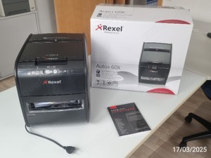 neuwertiger Aktenvernichter Rexel Auto+ 60X