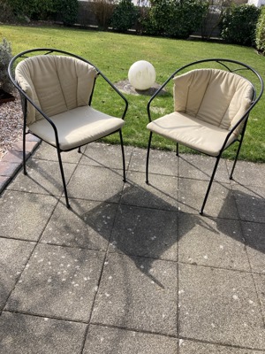 2 Gartenstühle hochwertig aus anthrazitfarbenen Metall (wetterfest)