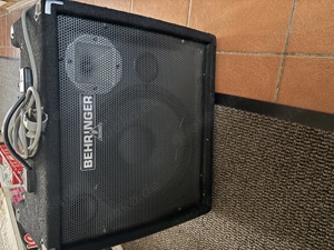 Behringer ultratone K 1800 FX 180 Watt 