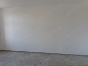 Unmöbliertes ca 30 qm Zimmer 450   Warm