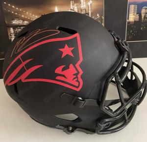 NFL Riddell Speed Replica Eclipse Full-Size-Helm Patriots-signiert Mac Jones