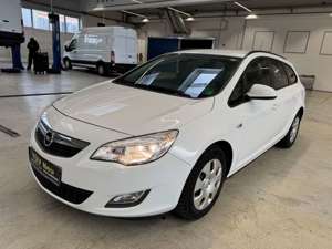 Opel Astra J Kombi Sports 16V CDTI Tüvneu 1hand klima