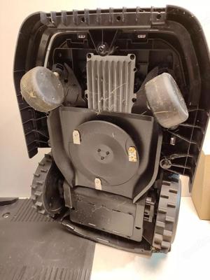 ECOVACS GOAT G1 Mähroboter ohne Begrenzungskabel für Gärten bis 1600 qm Bild 3